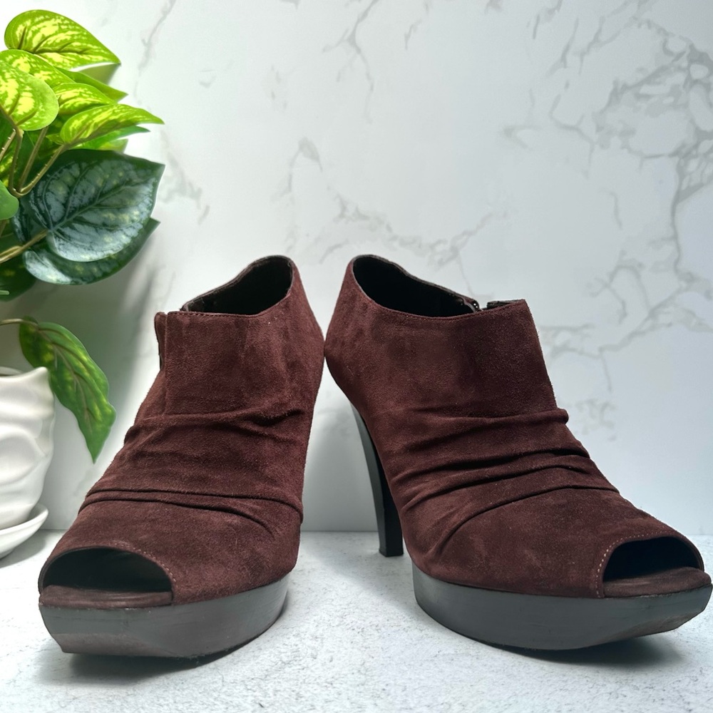 BCBG chocolate brown folded suede high heels open toe